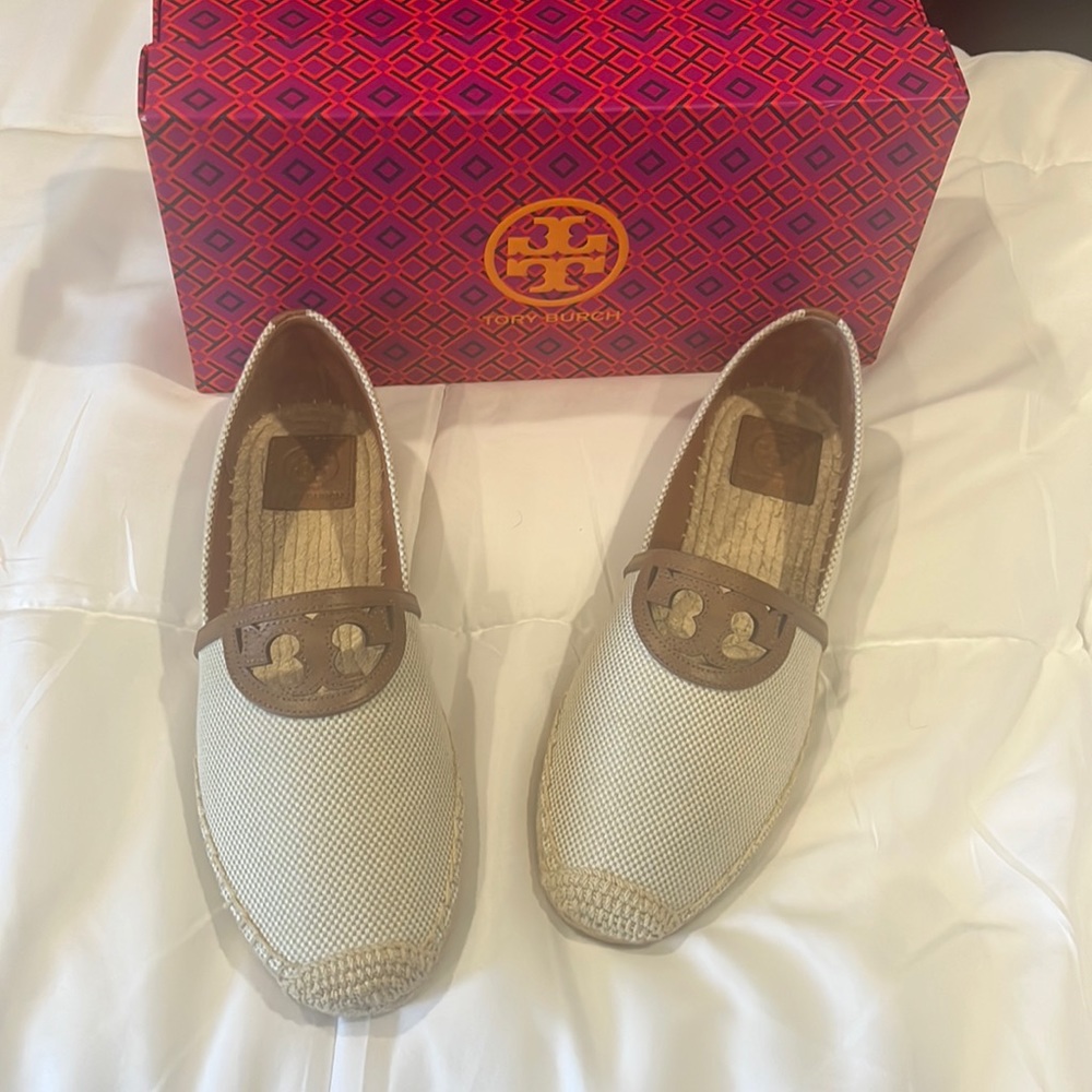 NWOT Tory Burch espradille